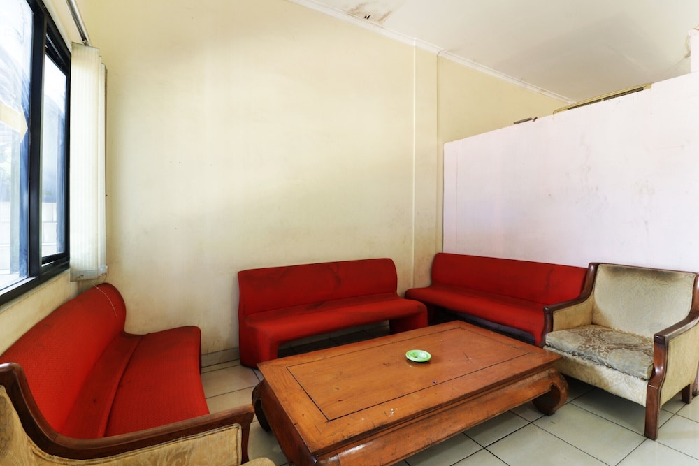 Marsya Prima Syariah Hotel 24/35