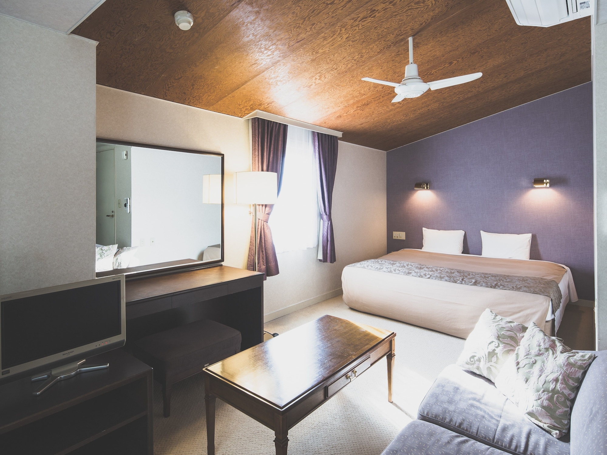 SUPERIOR, DOUBLE BED