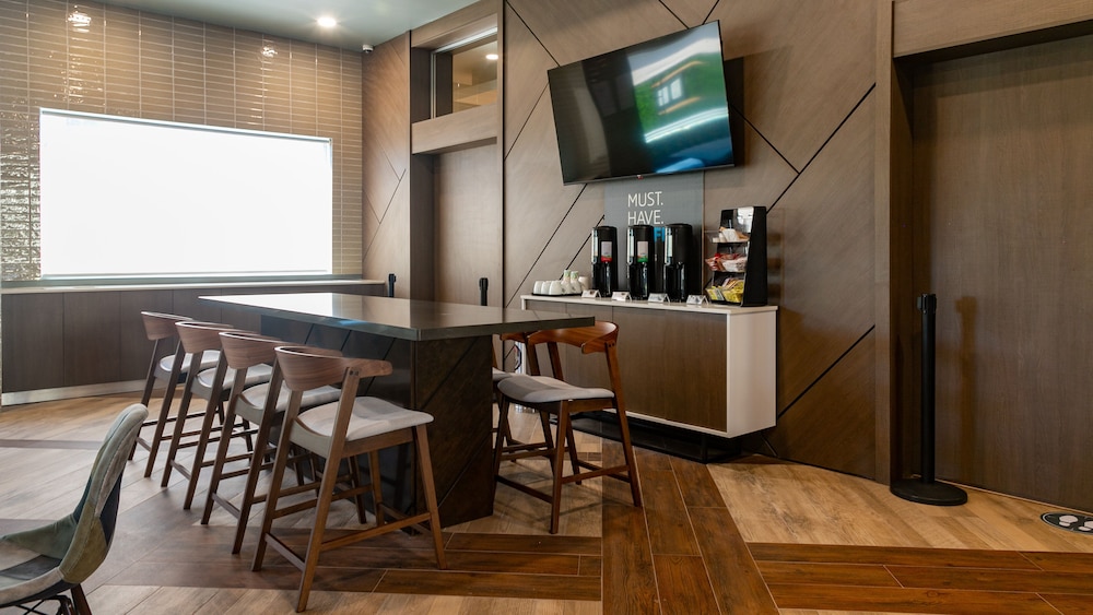 Holiday Inn Express and Suites Tijuana Otay 54/61