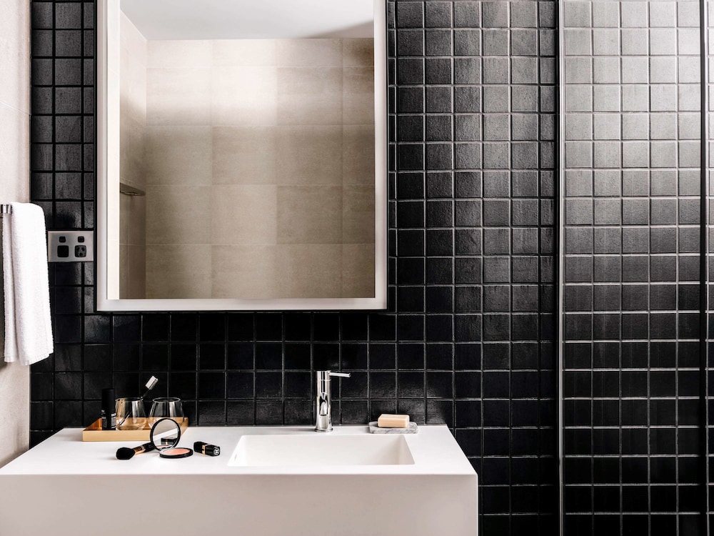 Novotel Melbourne South Wharf 11/76