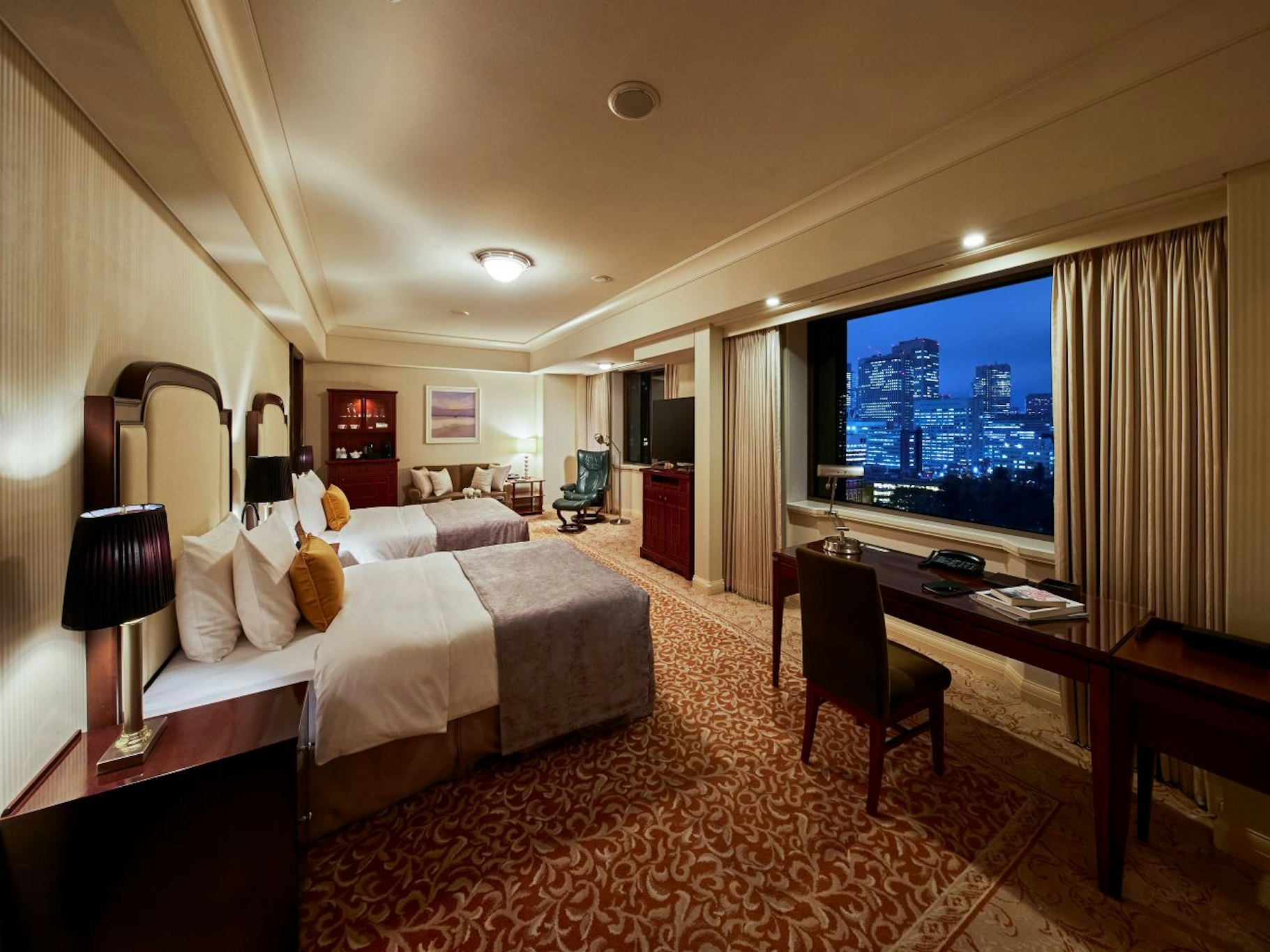Imperial Hotel Tokyo 26/77