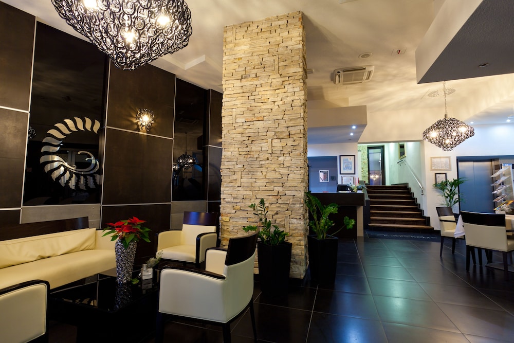 Boutique Hotel Marina 7/40