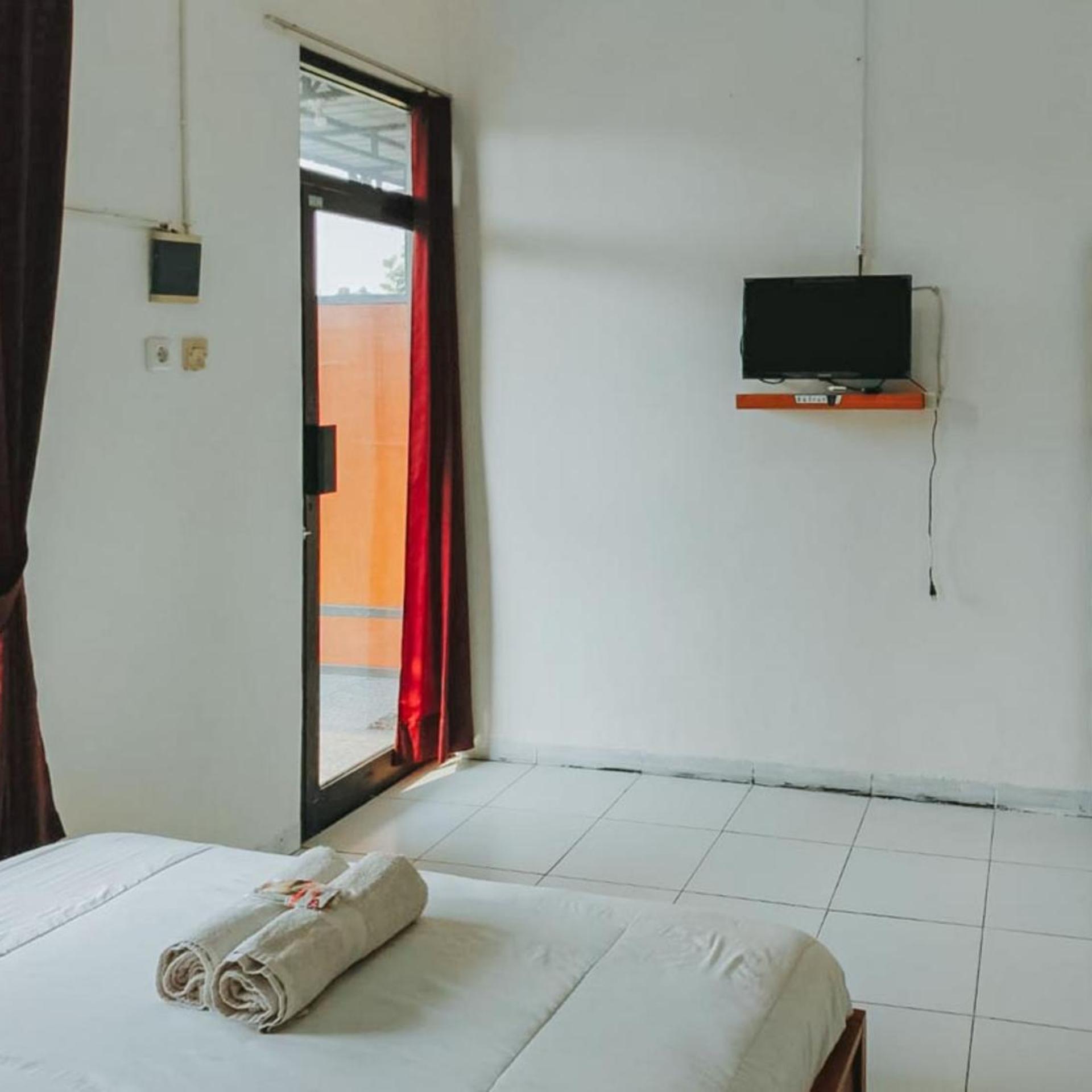 OYO 3895 D'Luck Homestay 18/37