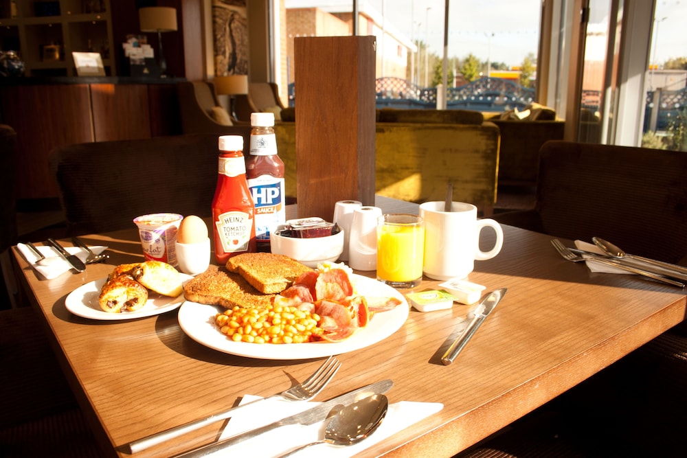Best Western Pontypool Metro Hotel 20/23