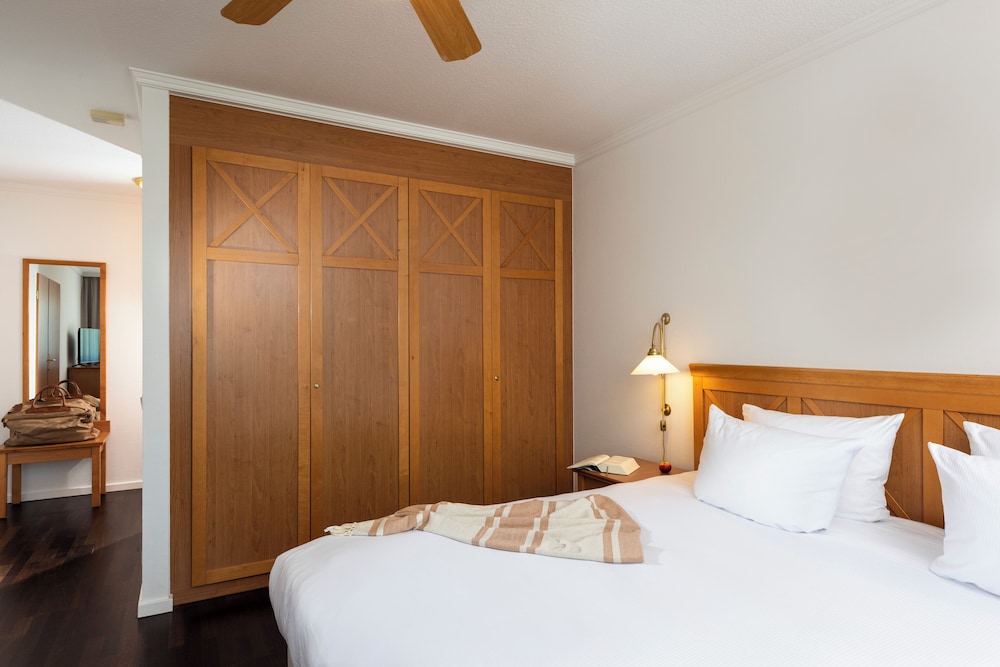 Precise Resort Rugen - Hotel & Splash Erlebniswelt 14/70