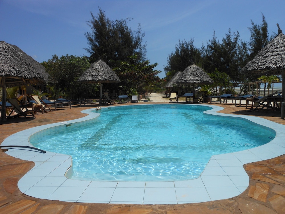 Mbuyuni Beach Village 56/83