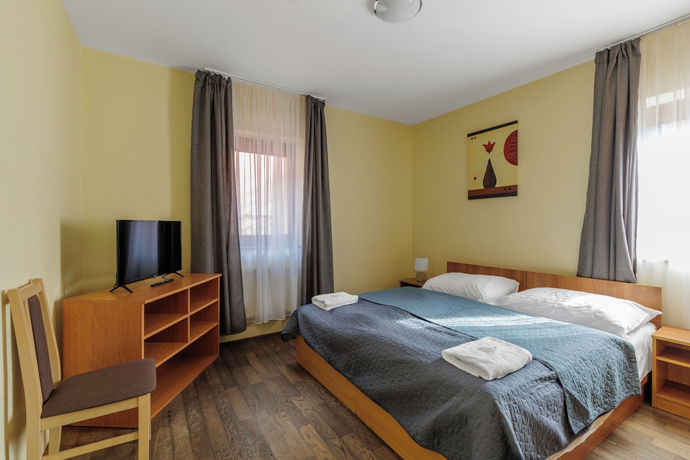 Room, Quintuple, 5 Beds