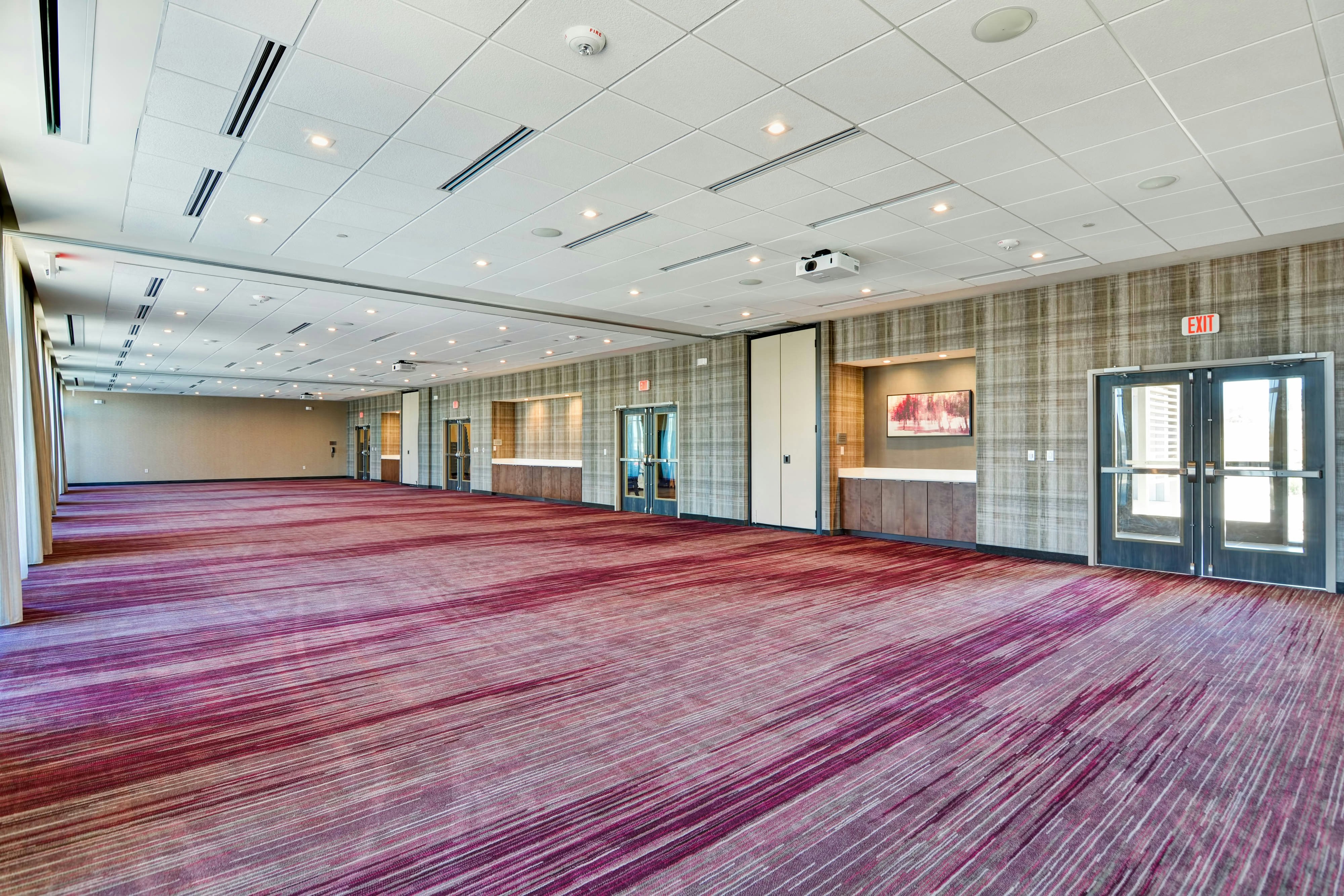 Courtyard by Marriott Bentonville Rogers Promenade 26/27