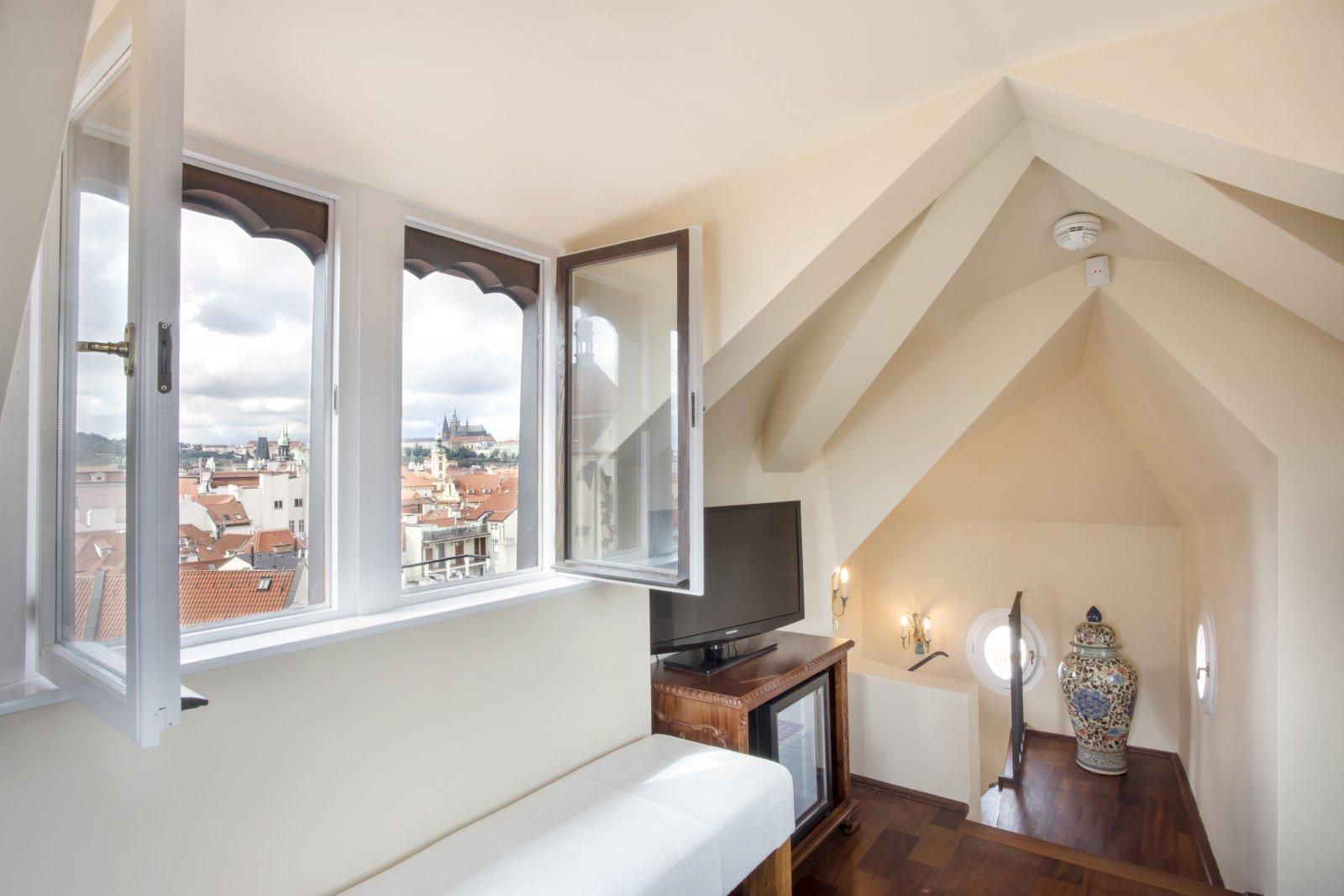 Tower, Suite, Double Bed