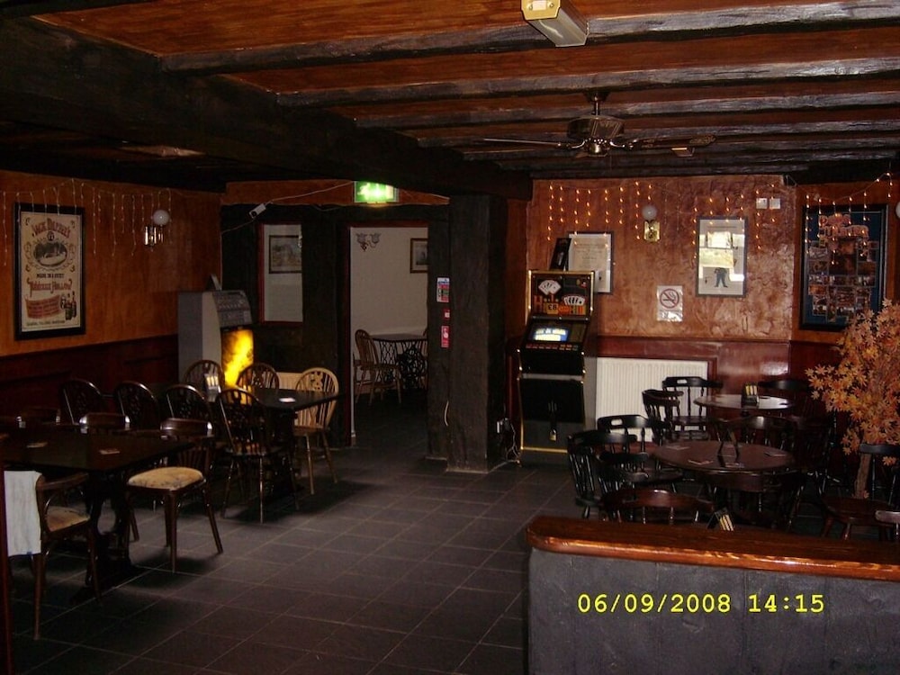 Causeway Tavern B&B 28/34