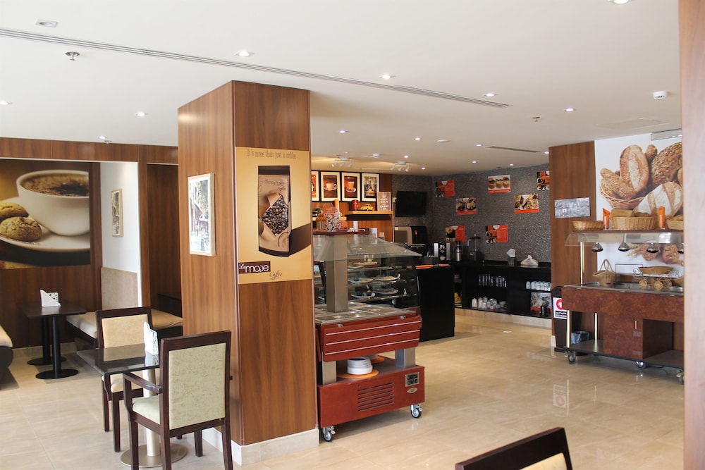 فندق جولدن توليب للأجنحة الفندقية(Golden Tulip Al Khobar Suite Hotel) 40/52