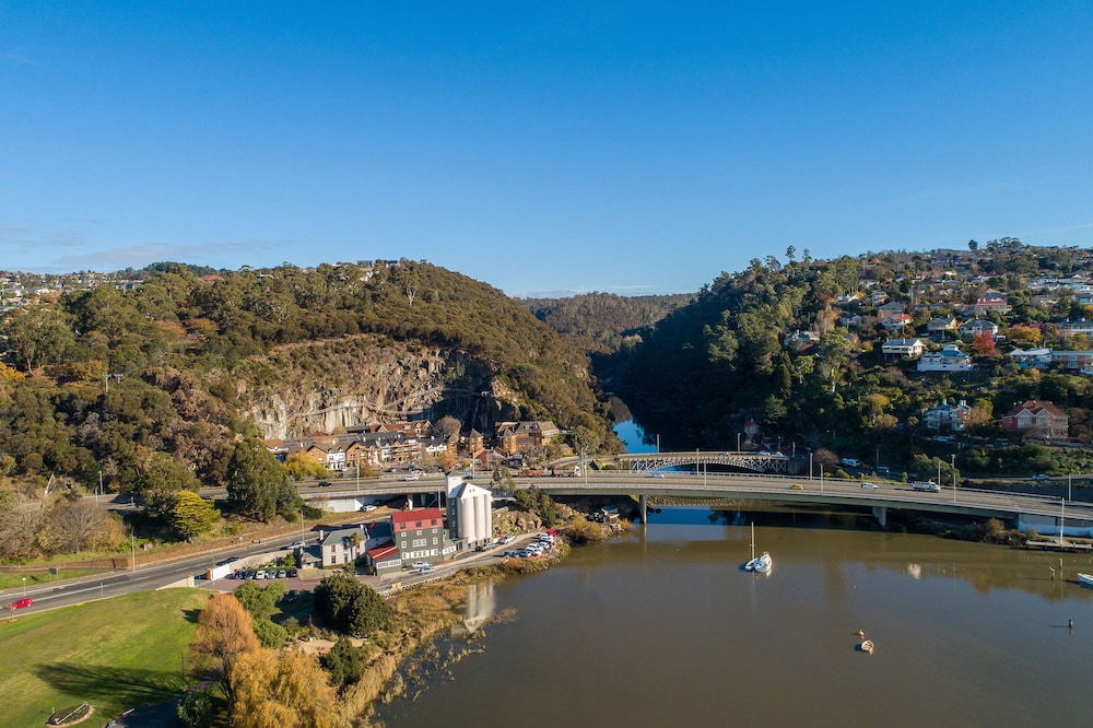 Peppers Silo Launceston 44/48
