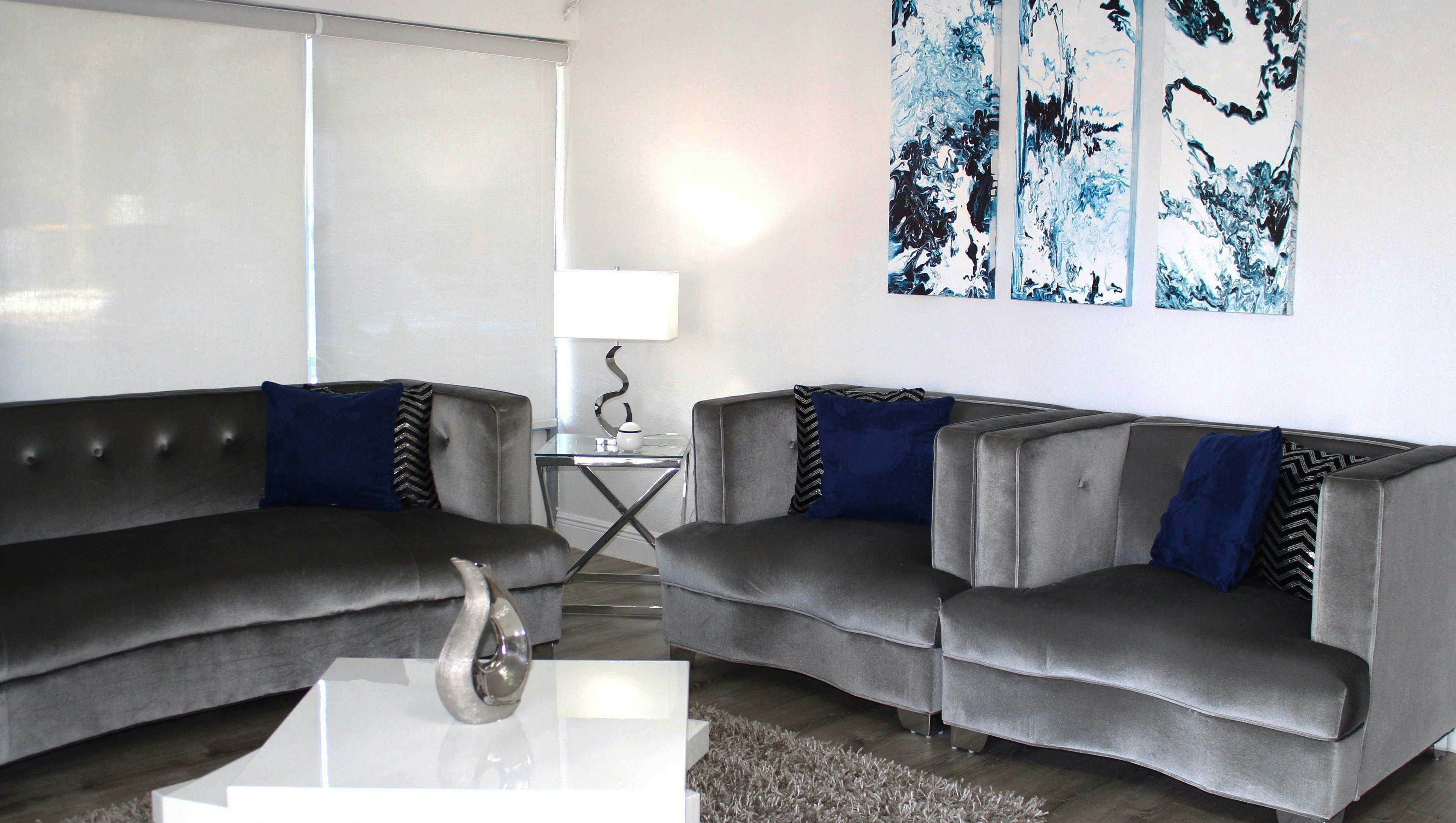 Home 1 Suites Extended Stay - Kissimmee 13/17