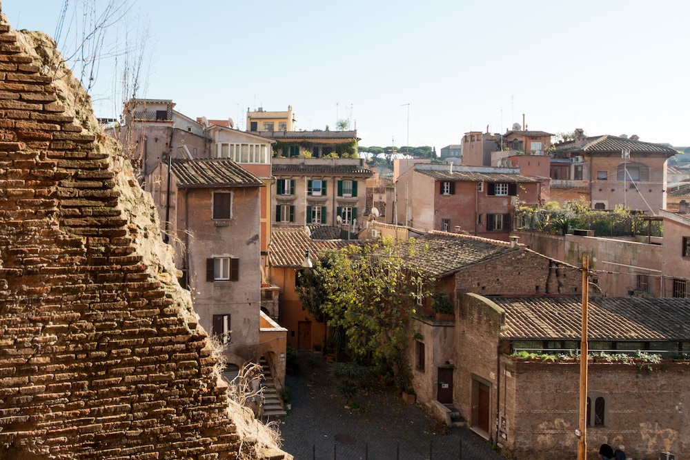 A Trastevere Da M.E 40/46