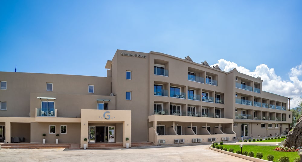 Cnic Gemini Hotel photo4