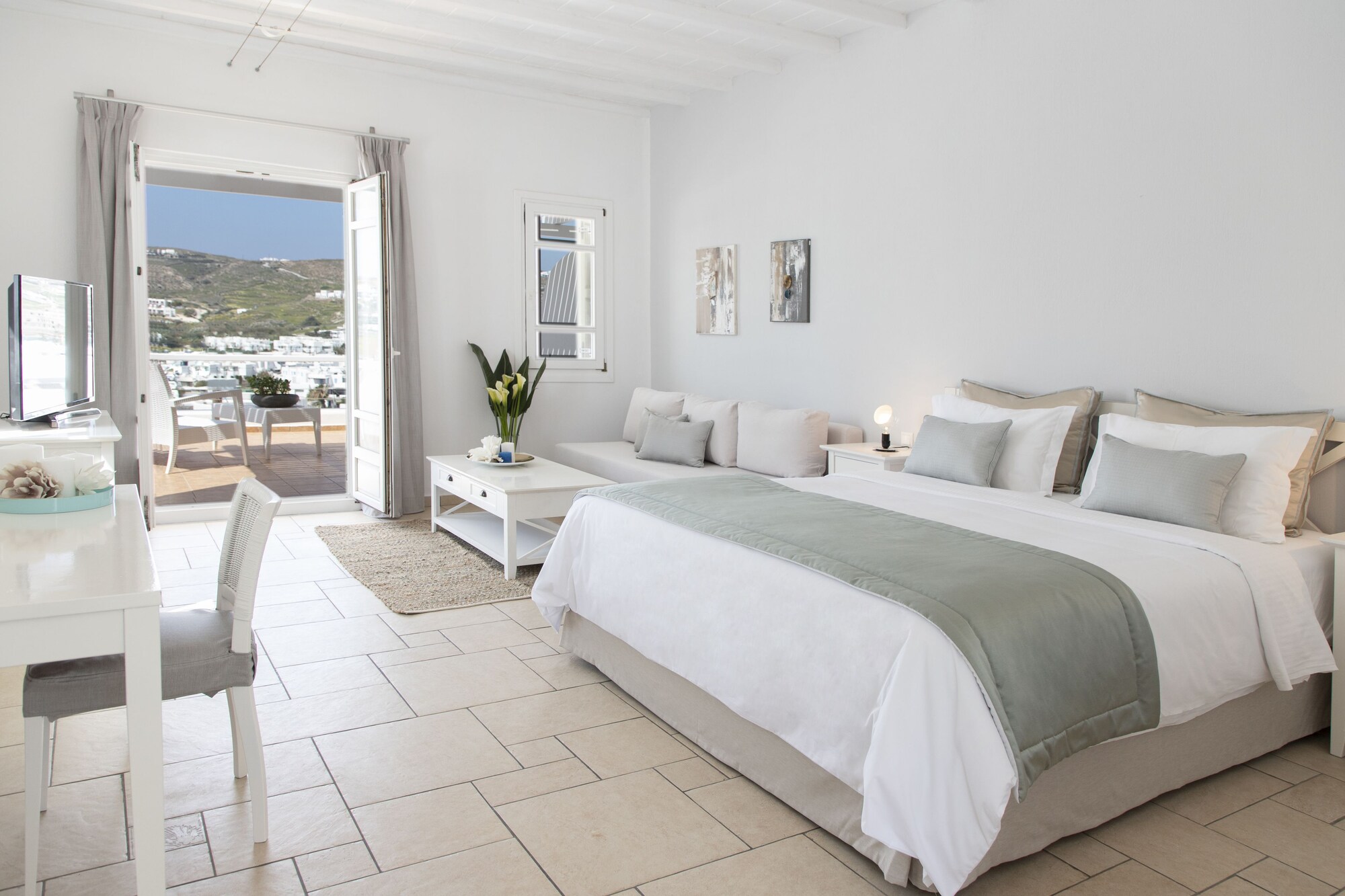 JUNIOR SUITE, SEA VIEW, OUTDOOR JETTED TUB