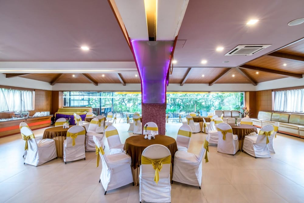 Octave Suites - Residency Road 29/33