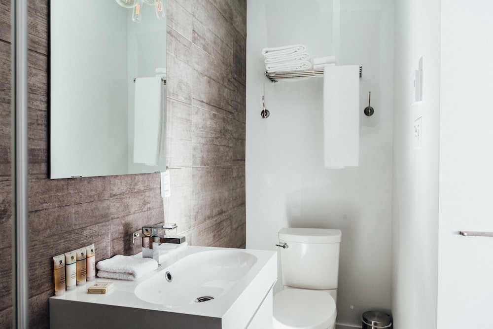 The Flatbook Boutique Hotel 62/66