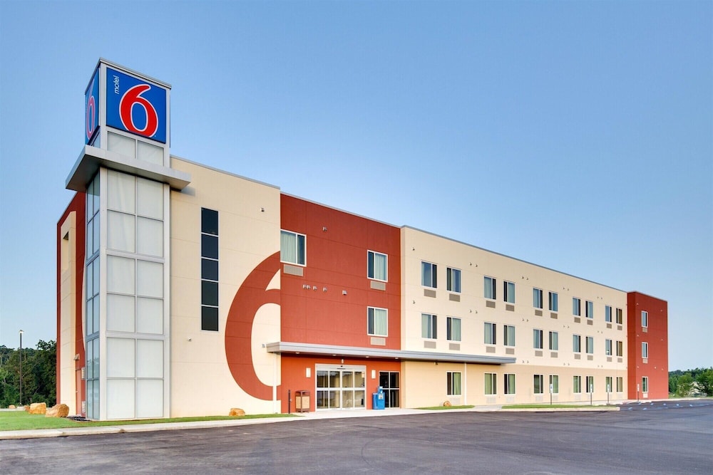 Motel6 Poplar Bluff, MO 53/60