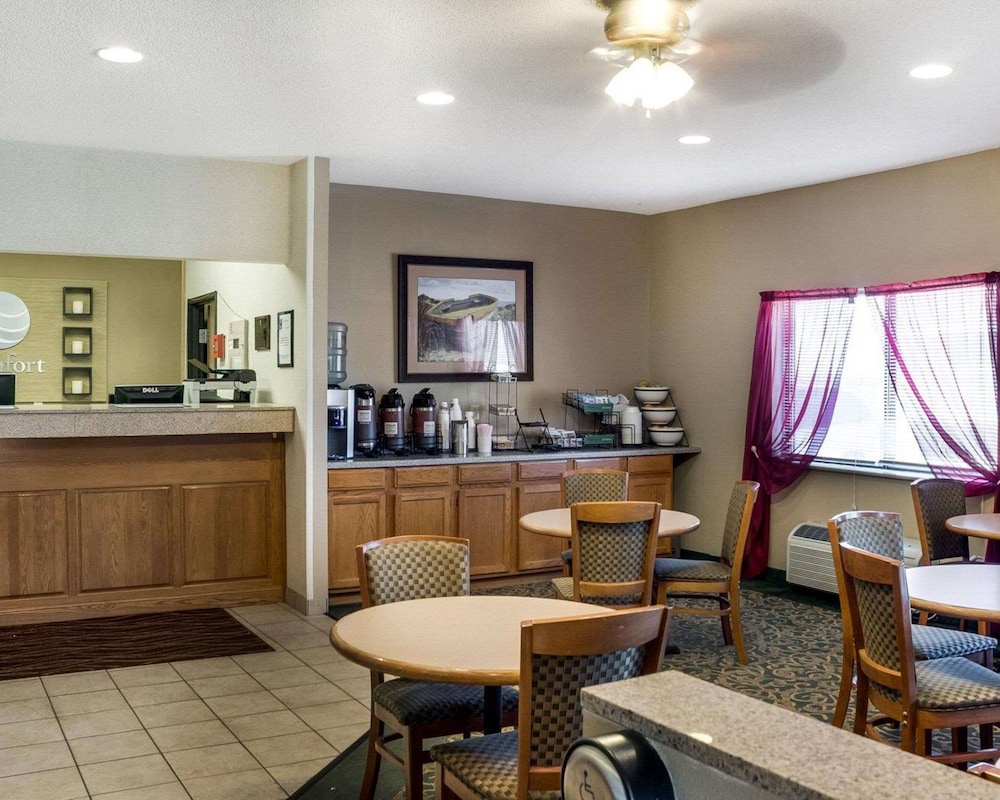 Comfort Inn Jamestown North Dakota 15/31