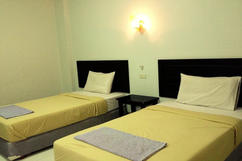 STANDARD, TWIN BEDS