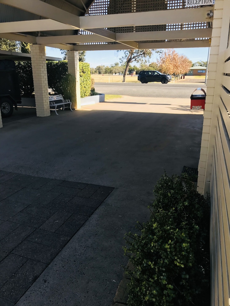 KAPUTAR MOTEL - NARRABRI 51/62