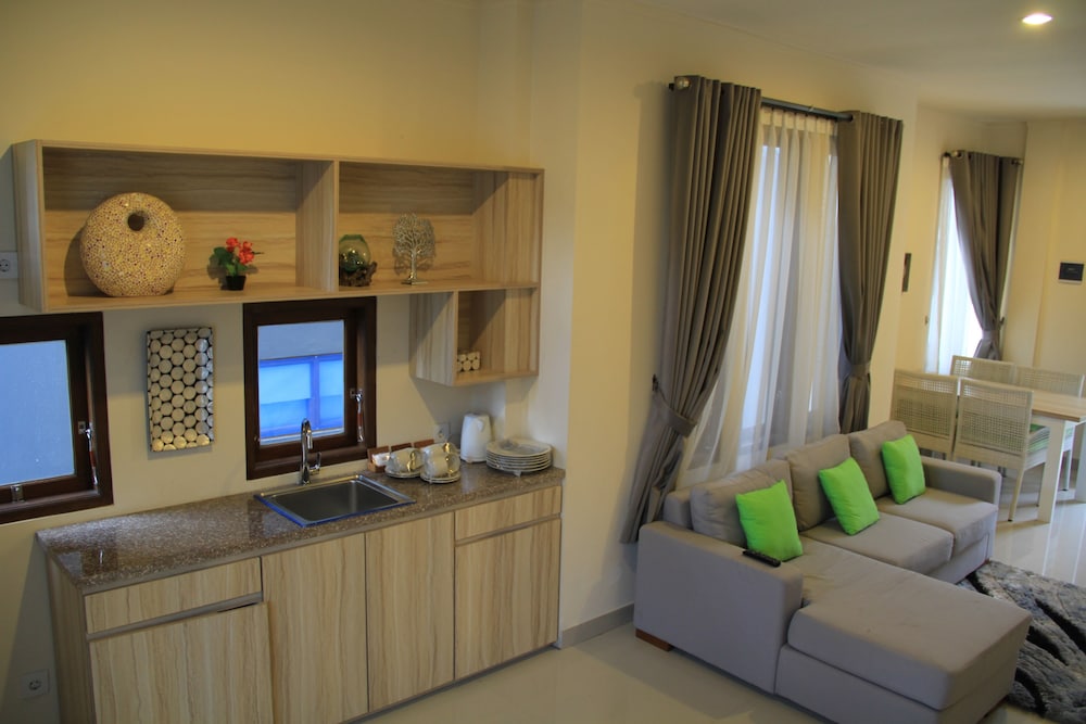 Clv Hotel Villa 12/49