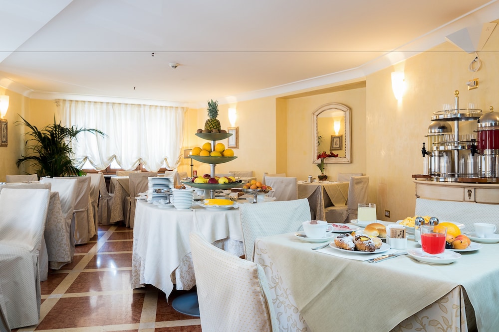 Vecchio Borgo 36/49