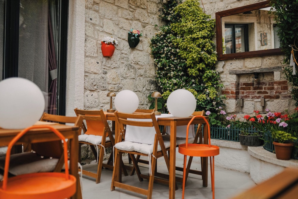 Portakal Cicegi Alacati 29/50
