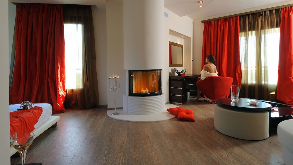 Iakovakis Suites Spa 26/50