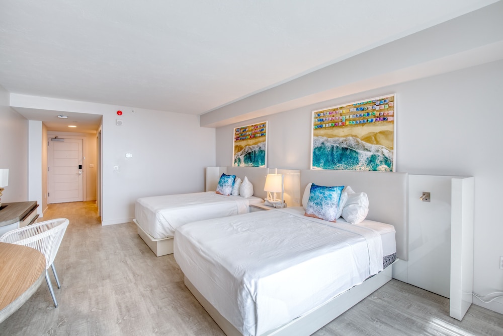 Daytona Grande Oceanfront Resort 12/50