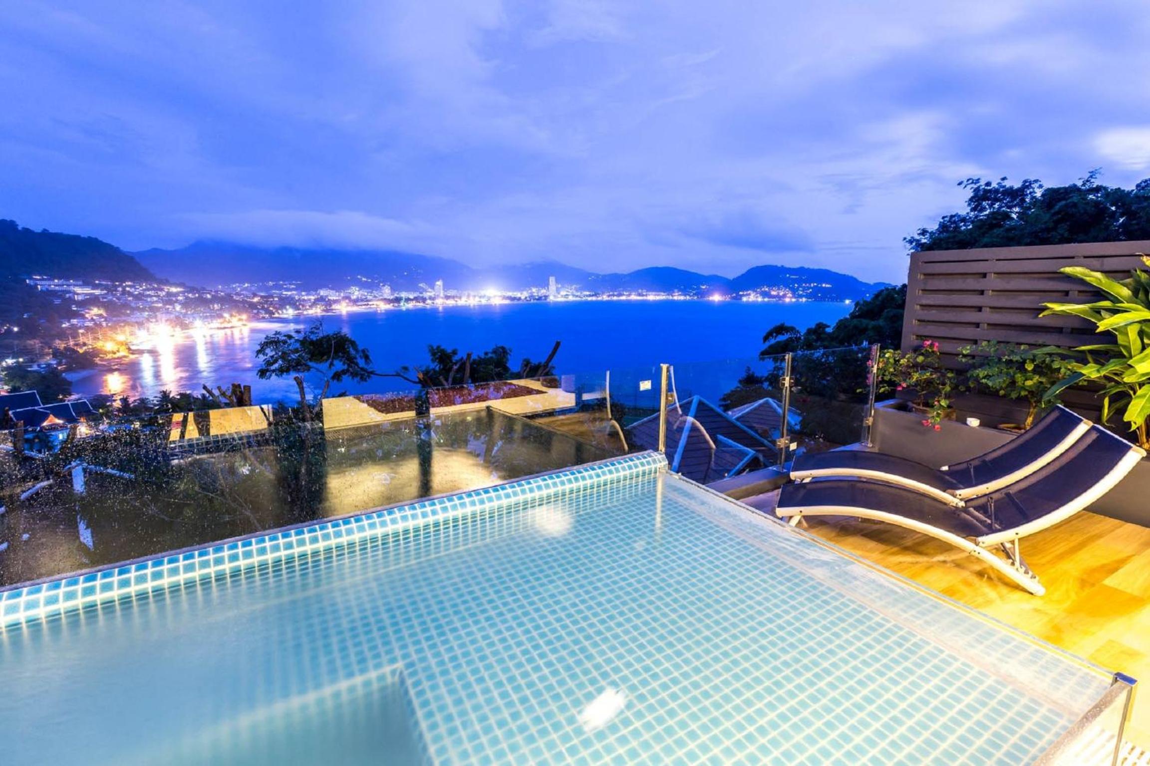 Sky, Suite, King Bed, Plunge Pool