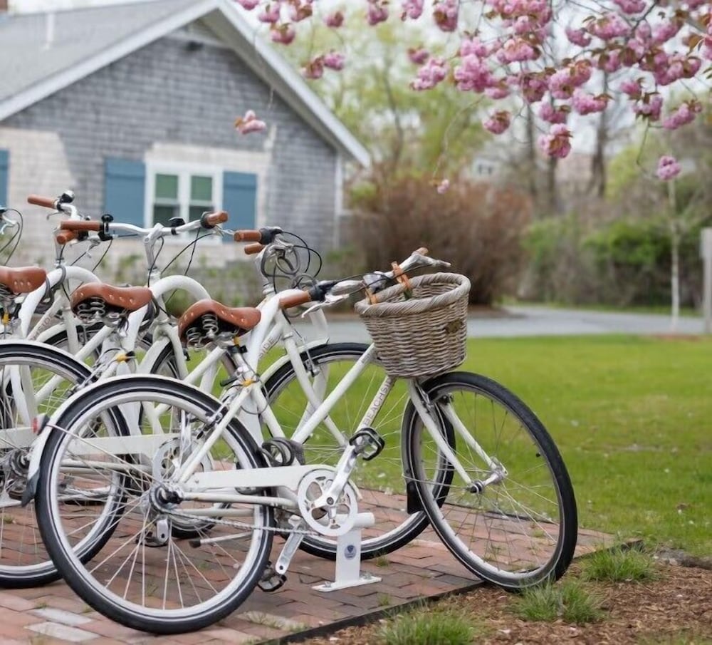The Beachside At Nantucket 60/60