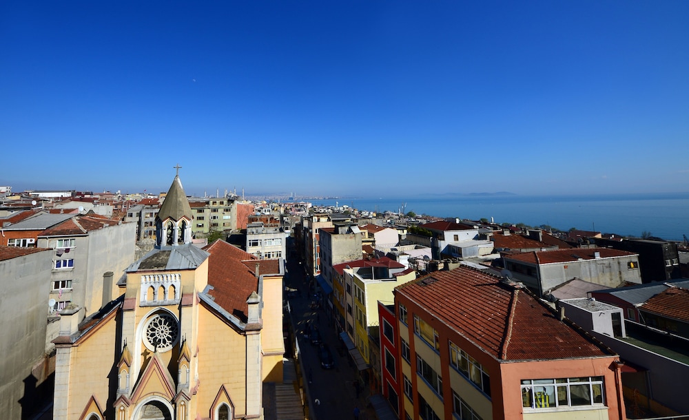 Grand Bazaar Hotel 3/39