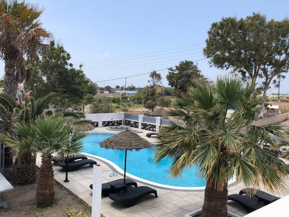 Black Coast Hotel 25/31