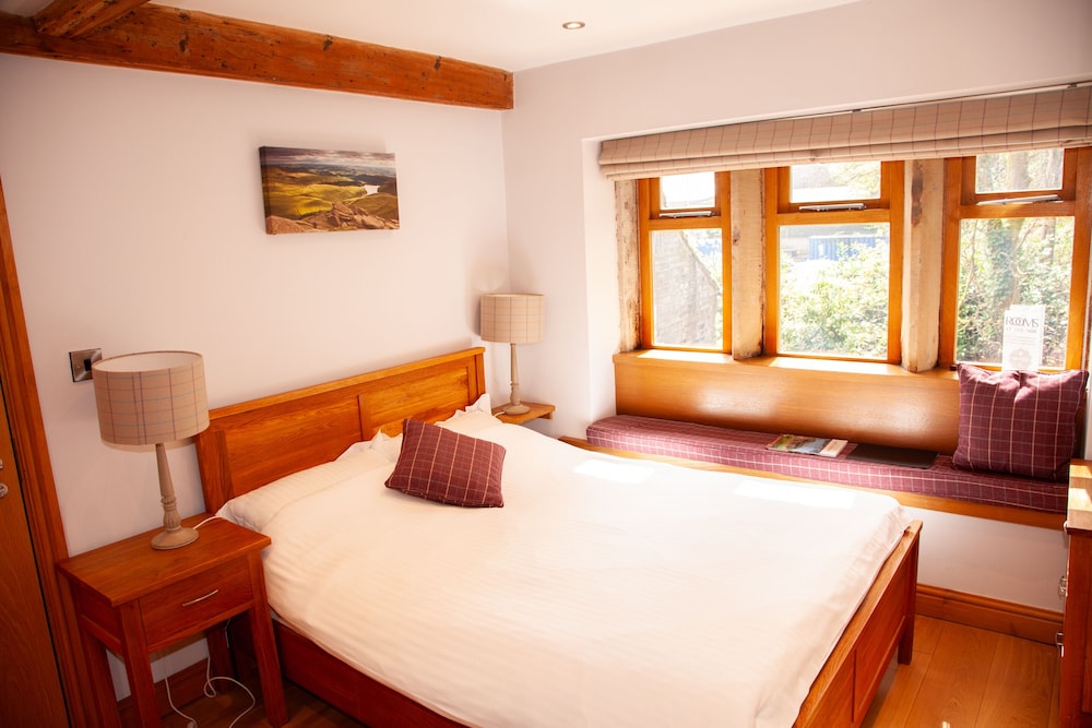 غرفة قياسية بسرير مزدوج، The Rooms at the Nook 5/8