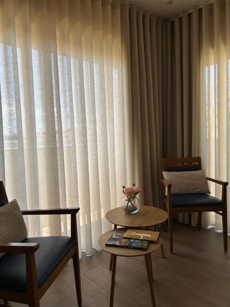 HOTEL DOS LOIOS 50/52