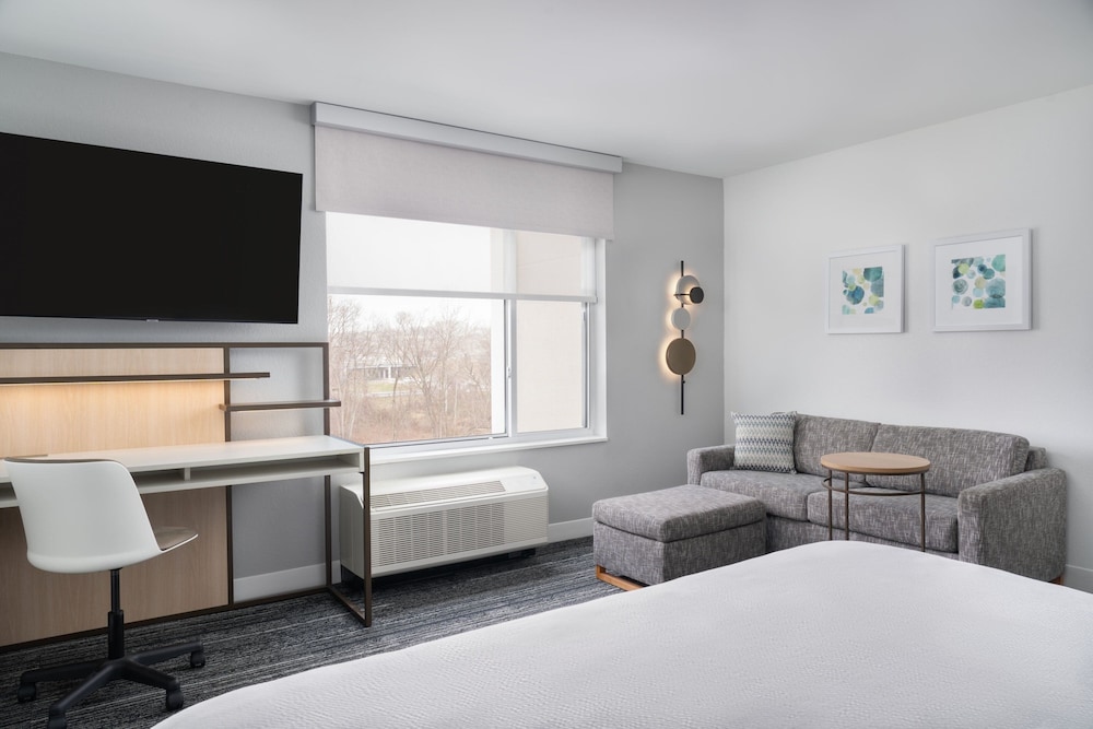 TownePlace Suites by Marriott New Philadelphia 19/33