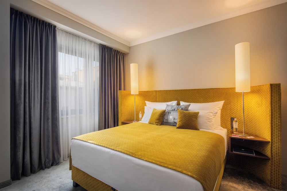 Liberty, Suite, 2 Queen Beds