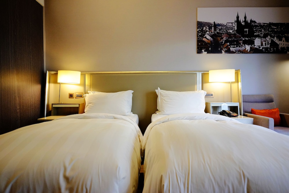 City Suites Taipei Nandong 17/73