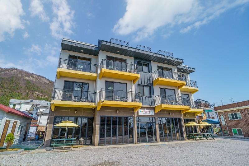 Buan Mohyang Crystal Pension 6/24