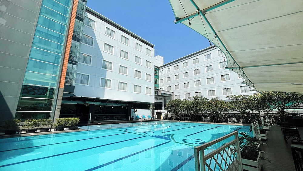 Grage Hotel Cirebon 40/71