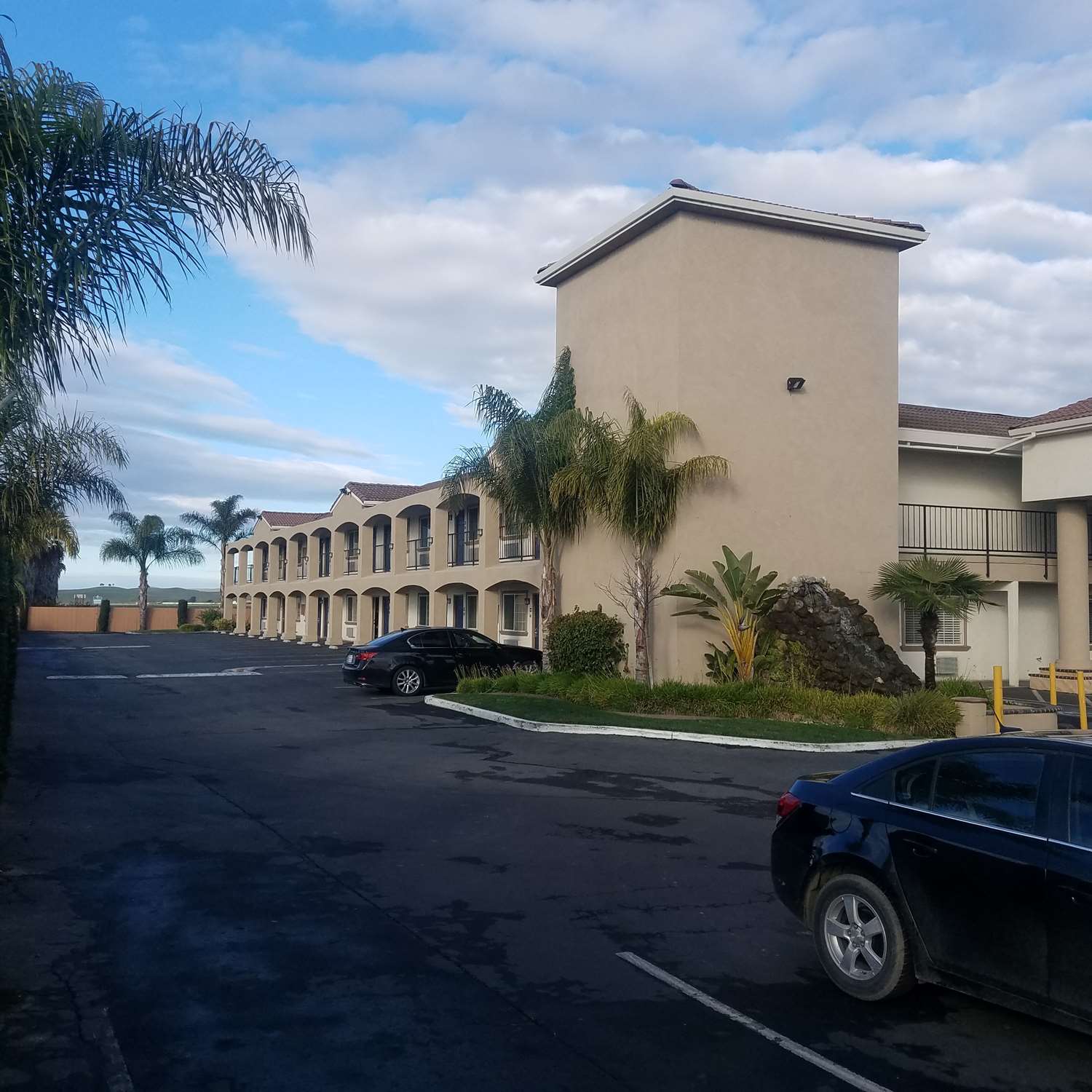 SureStay Hotel by Best Western Hollister 9/11