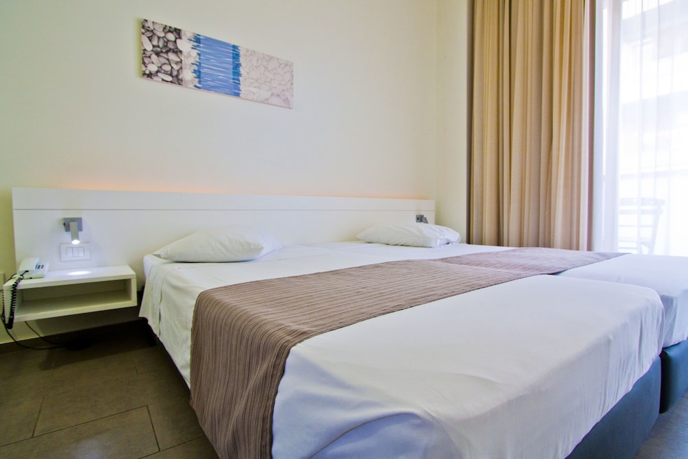 Atlantis Boutique City Hotel 17/69