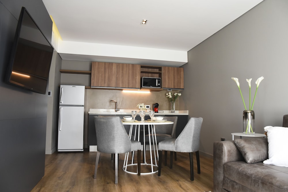 GHL Collection Hotel Soho Suites 40/44