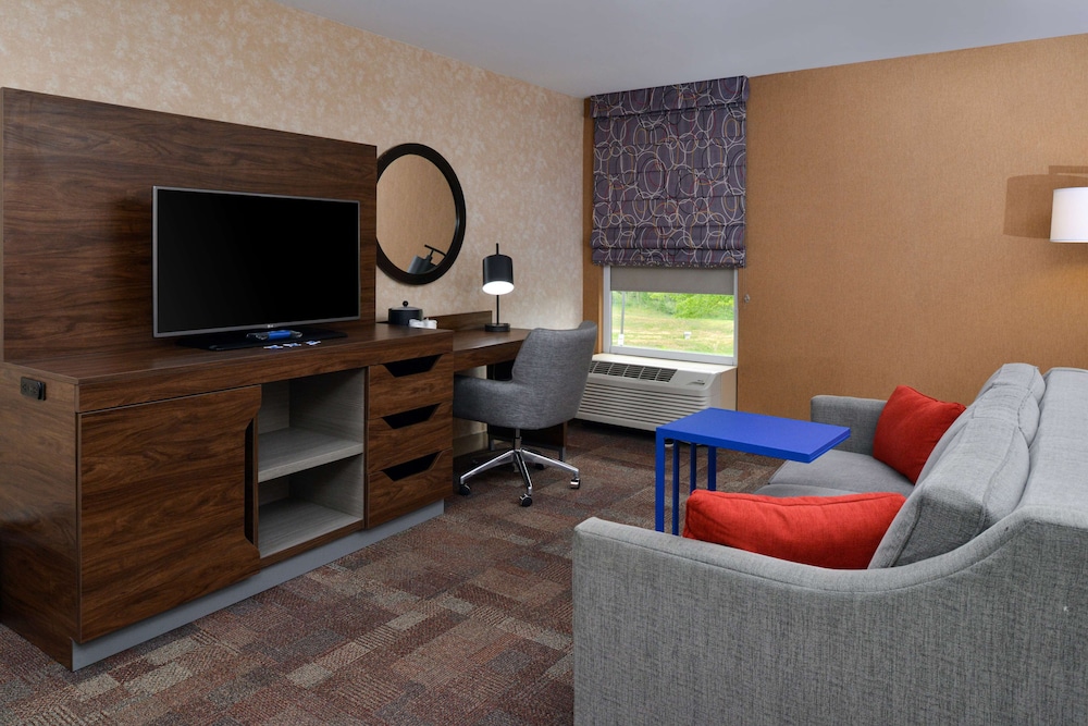 Hampton Inn Wytheville 37/53