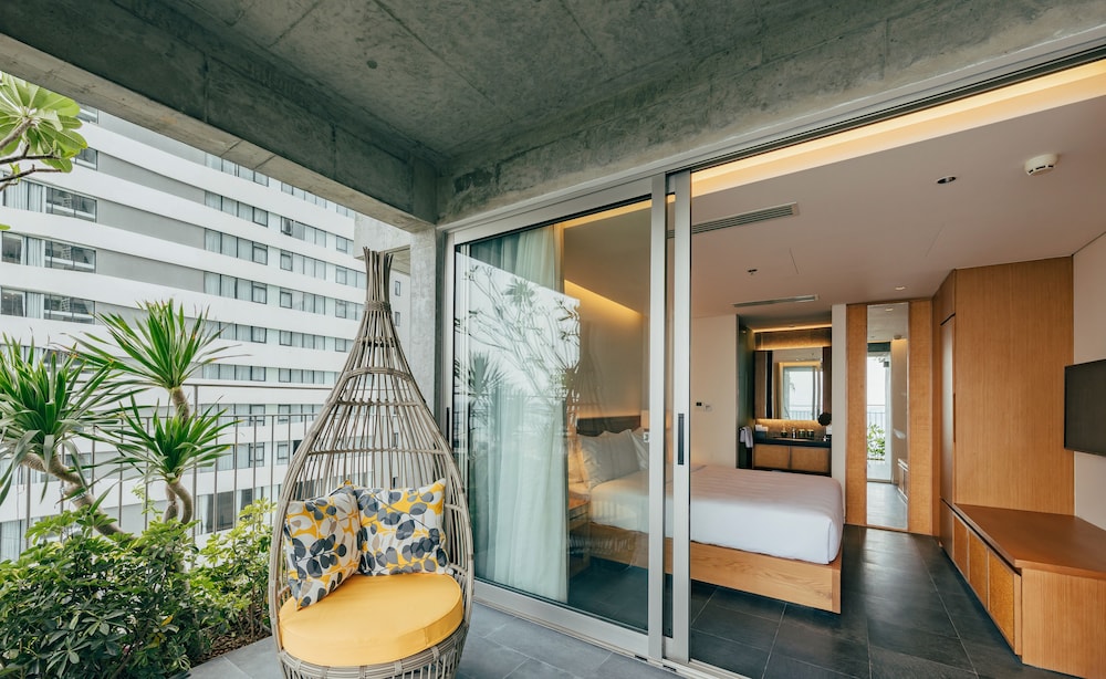 Chicland Da Nang Beach Hotel 42/72