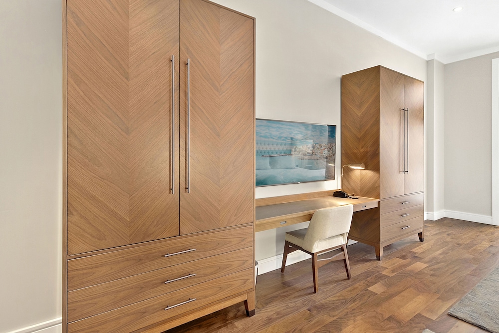 The Vanderbilt Hotel Suites 20/27