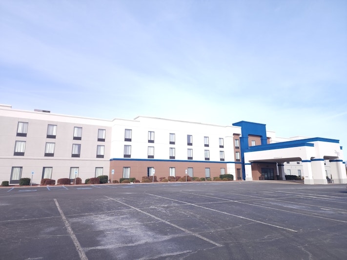 Hampton Inn & Suites Lamar 48/51