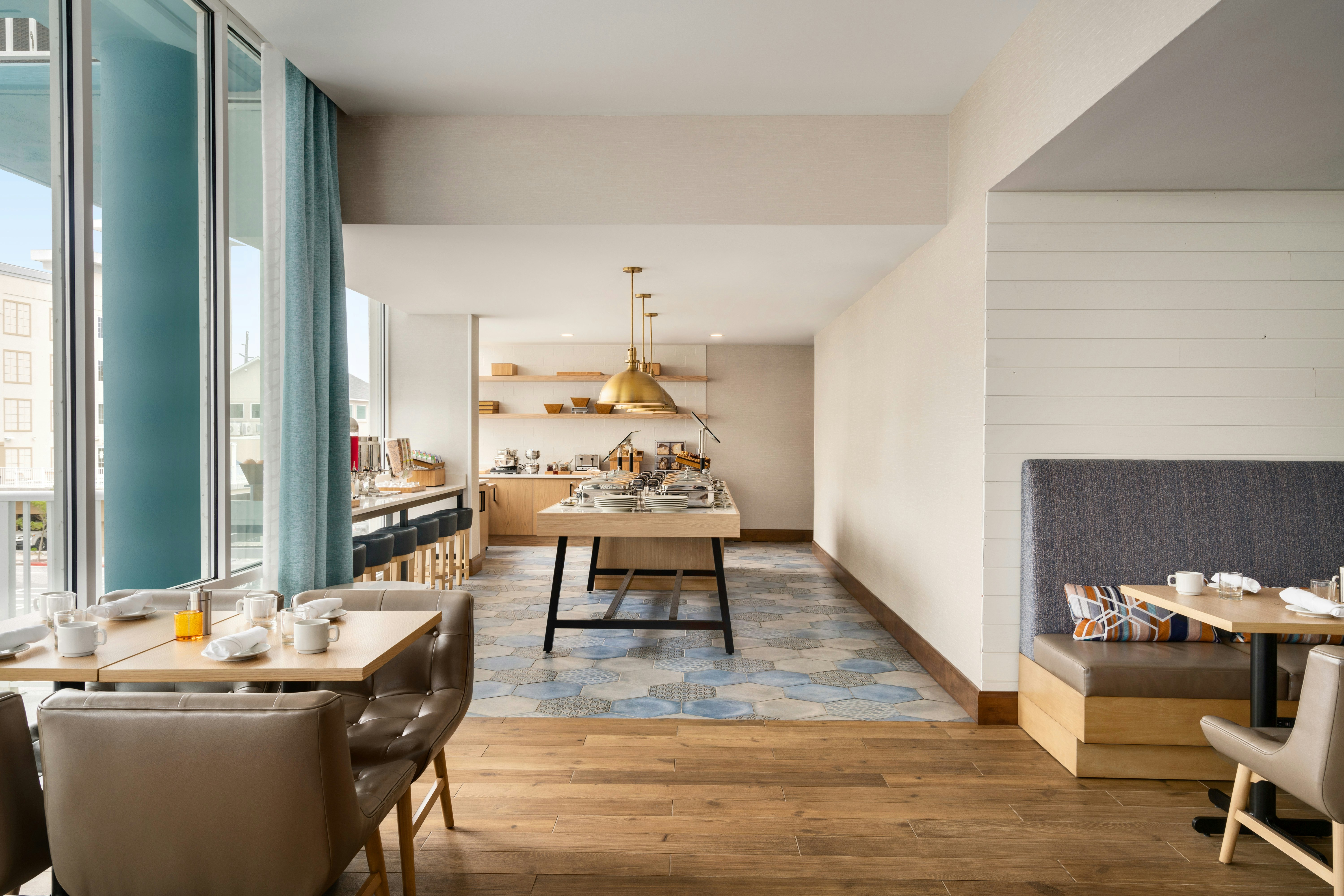 Doubletree By Hilton Ocean City Oceanfront 48/74